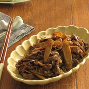 ごはんがすすむ和総菜◎牛肉とごぼうの甘辛炒め