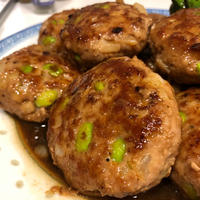 枝豆の風味もごちそう♪お肉の旨みジュワ～っ☆豆王（枝豆）たっぷり豚つくね♪