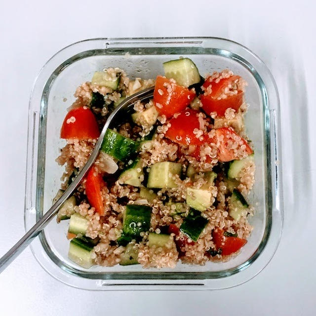 栄養と美容効果のあるスーパーフード キヌアとアボカドのサラダ By Gabyさん レシピブログ 料理ブログのレシピ満載