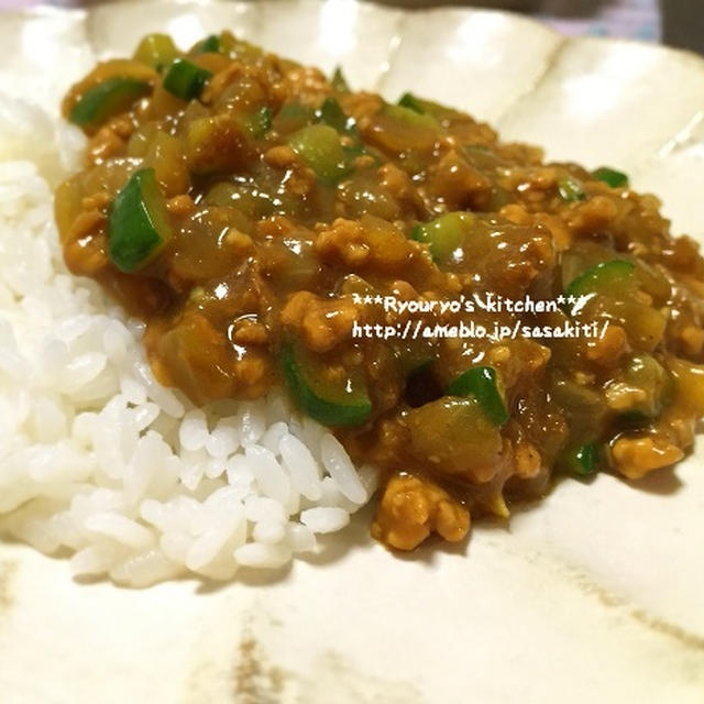 *【recipe】きゅうりと挽き肉のカレー*