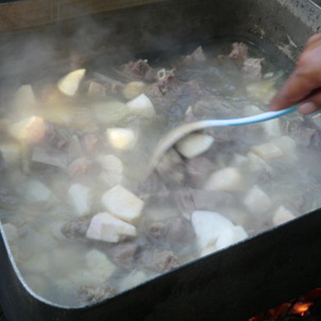 新鮮！牛肉とヤムイモのペッパースープ