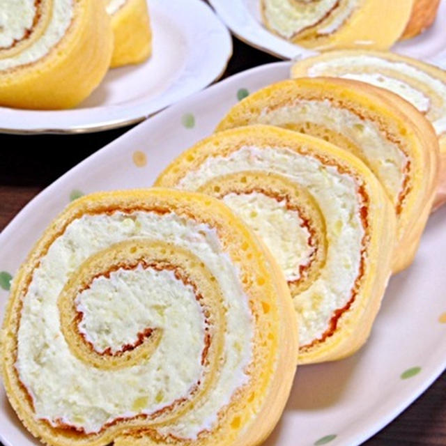 さつまいものロールケーキです By ひまわりさん レシピブログ 料理ブログのレシピ満載