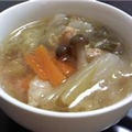 圧力鍋で☆鶏肉と白菜の中華風スープ by 料理研究家ＹＵＫＩさん