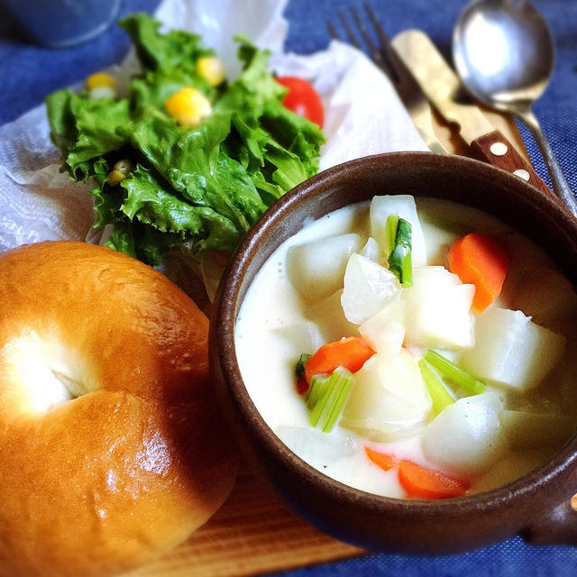 カブと葉っぱのクリームスープ By こっぷんかぁちゃんさん レシピブログ 料理ブログのレシピ満載