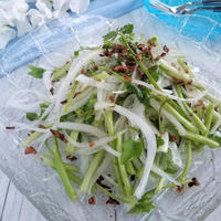 【レシピ】新玉ねぎとセリの春サラダ