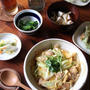 親子どんぶり と 竹輪の野菜詰め磯辺揚げ。