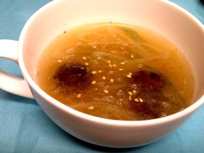 肉団子入りコンソメ－スープ(^^♪