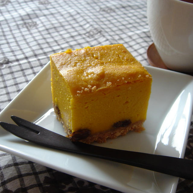 かぼちゃと水切りヨーグルトのスクエアケーキ By ゆうさん レシピブログ 料理ブログのレシピ満載
