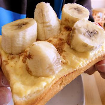 プリンでバナナトースト