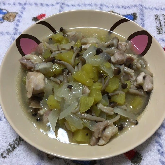 鶏とさつまいもの柔らか煮