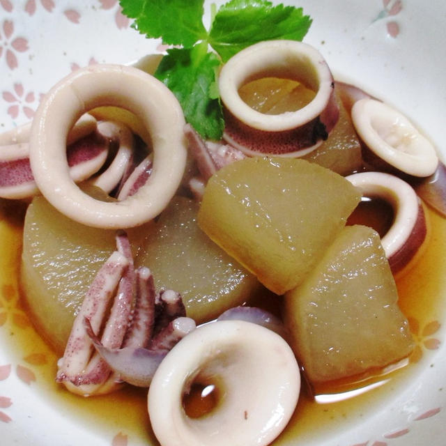 イカと大根の優しい味の煮物＜さっぱりと♪＞