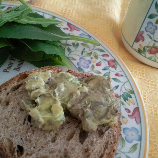 アボカドのマヨわさディップと冬瓜の煮物