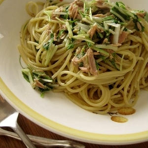 水菜とツナのバジルソースパスタ