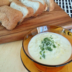 パスタ入りコーンスープ