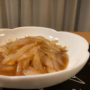 新玉ねぎの紅生姜風味のトロトロ煮