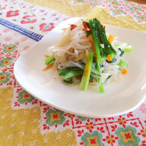 ペペロンチーノ風小松菜としらたきの炒め物