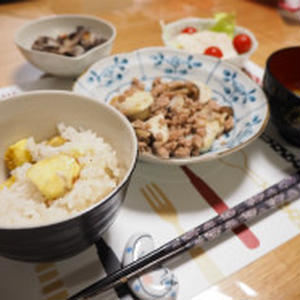 里芋と豚挽肉の中華炒め