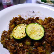 スパイシー夏野菜ドライカレー