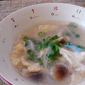 シメジともやしの中華卵スープ