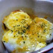 里芋のチーズ焼き　燻製風味