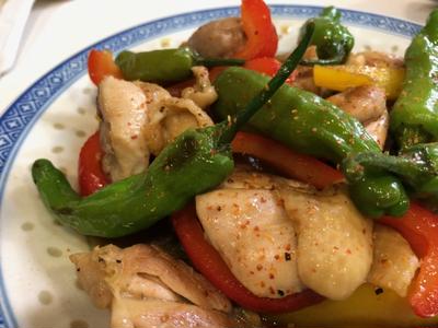 鶏肉と夏野菜のスパイシー炒め