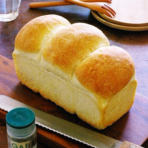 ローズマリー食パン 