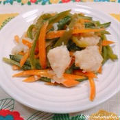 白身魚（パンガシウス）と野菜のポン酢生姜炒め