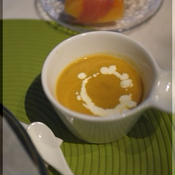 ジンジャー香る　安納芋と人参のスープ