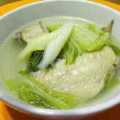 手羽先と白菜の熱々スープ