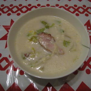 白菜と長ネギの豆乳スープ