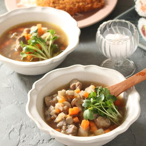 鶏と根菜のジンジャー和風スープ