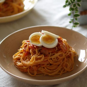 トマトのナポリタンスパゲッティ
