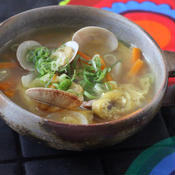 あさりと油揚げのガラムマサラ味噌風味スープ