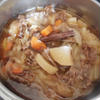 根菜と豚肉のシナモン醤油煮