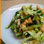 チキンと緑の野菜のサラダ