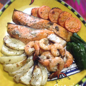 魚介と野菜のハーブマリネ焼き
