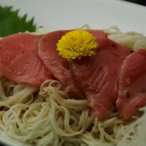 マグロ素麺冷しゃぶソース(和風しそわさび)(^^♪　