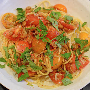 カレー風味の冷製トマトスパゲティ