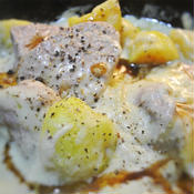豚ヒレ肉とジャガイモの豆乳ソース、ペパー風味