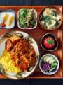 春キャベツと厚揚げのスパイスカレー
