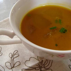 ターメリック風味の冬瓜のスープ