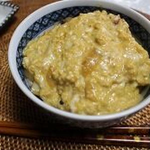 きざみ紅しょうが風味の親子丼