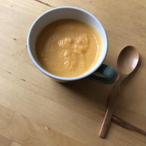 バターナッツかぼちゃのスープ 