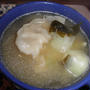 餃子と青梗菜のアジア３ヶ国風味（鶏ガラ・韓国 DASHIDA・味噌）のスープ