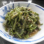 めんつゆでわらびの胡麻和え