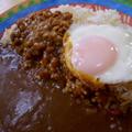 納豆カレー目玉焼き添え♪ by マムチさん