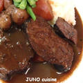 ☆牛ホホ肉の赤ワイン煮込み☆ by JUNOさん