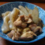 鶏とごぼうとこんにゃくの煮物