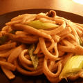 蕎麦とパスタのいいとこどり　【手打ち蕎麦パスタ　焼き葱風】 by 酔いどれんぬさん