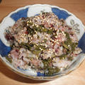 蕗の葉と干しエビの中華風ピリ辛味噌煮で混ぜご飯